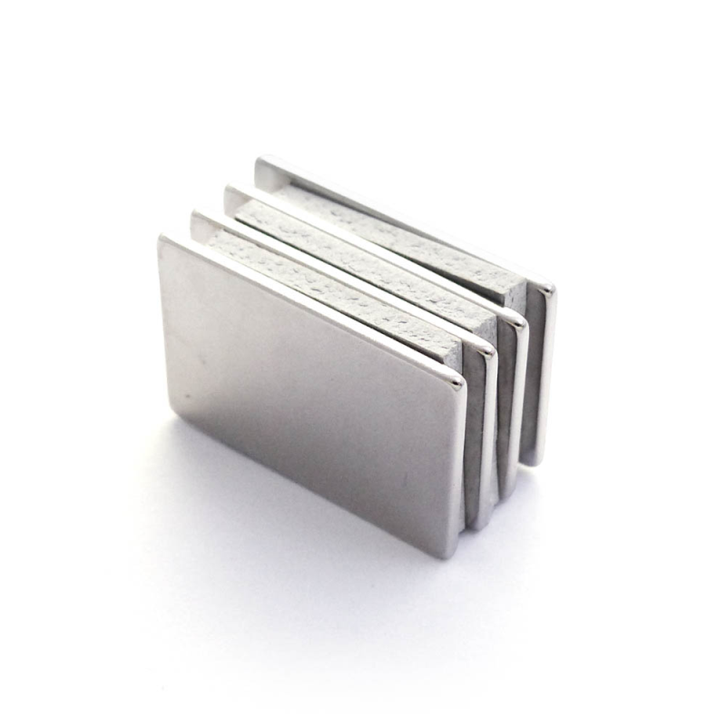 Block: 30x20x1mm N38 Grade with Nickel Plating MOQ1000PCS